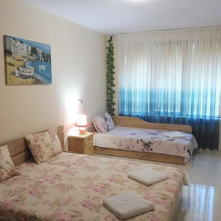 Viktoria פומורי